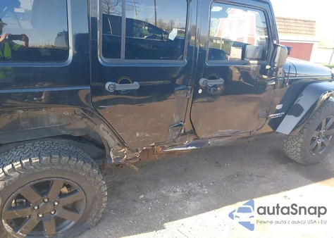 2011 Jeep Wrangler Unlimited 70Th Anniversary z USA, uszkodzony, nr VIN 1J4BA7H1XBL616117